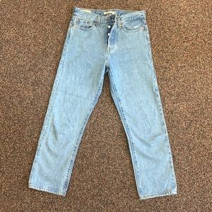 Women’s Levi’s Wedgie Straight size 26